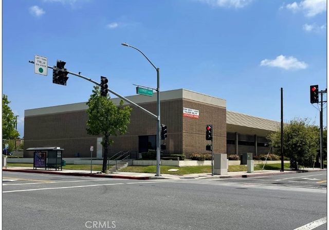 910 N Mountain Avenue, Ontario