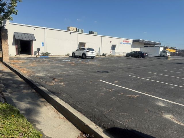 930 N Todd Avenue, Azusa