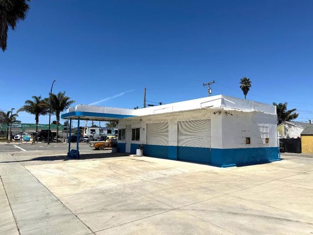 801 E Market Street, Salinas