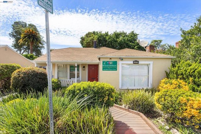 22179 Redwood Rd, Castro Valley
