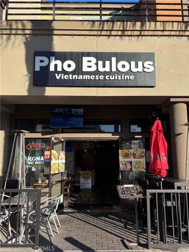 200 Main Street, Huntington Beach