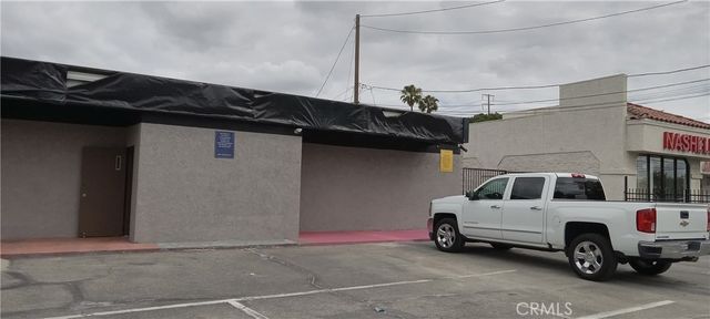 2513 W Edinger Avenue, Santa Ana