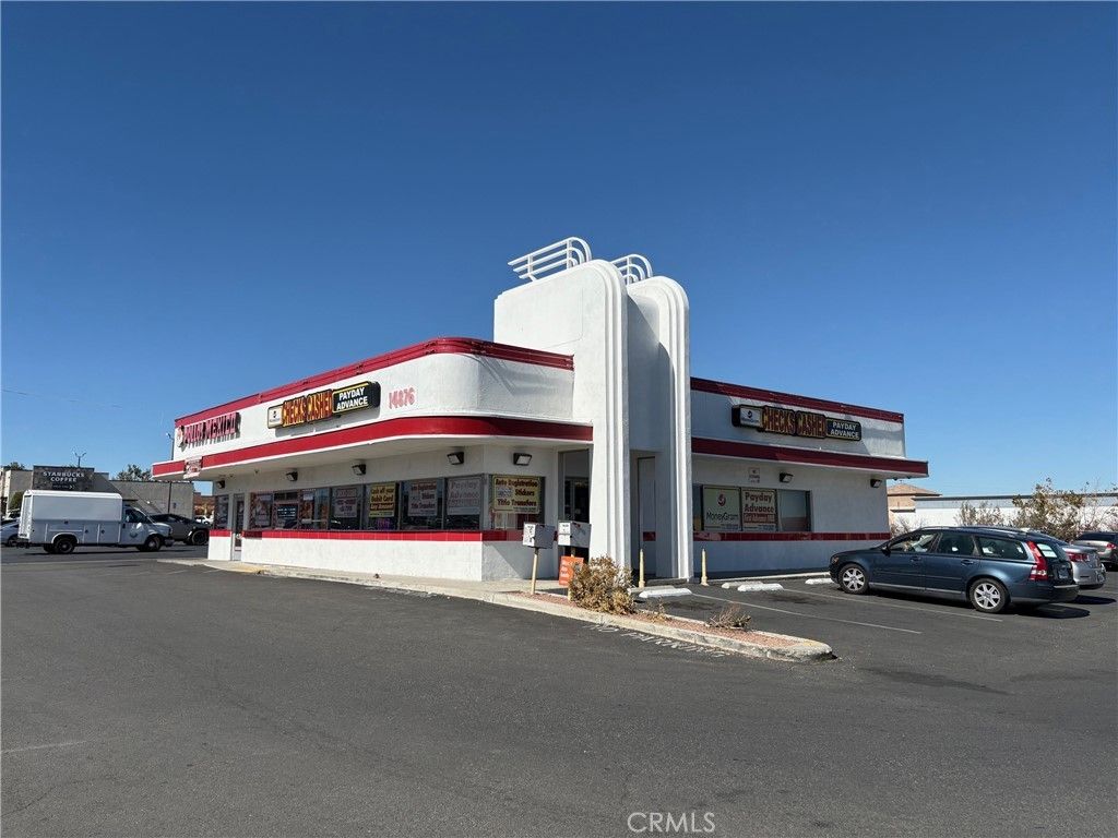 14876 Bear Valley, Victorville