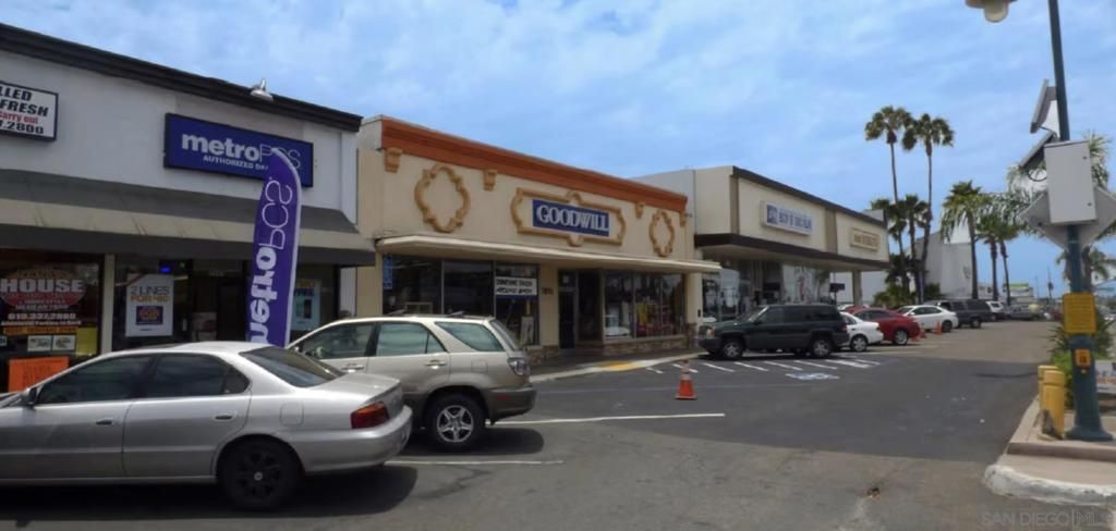 7875 Broadway, Lemon Grove