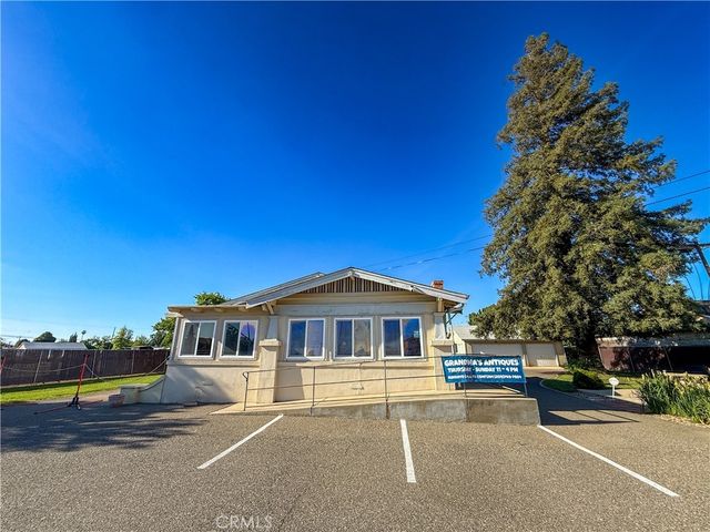 2125 Yosemite Parkway, Merced