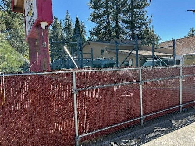 320 W Big Bear, Big Bear City