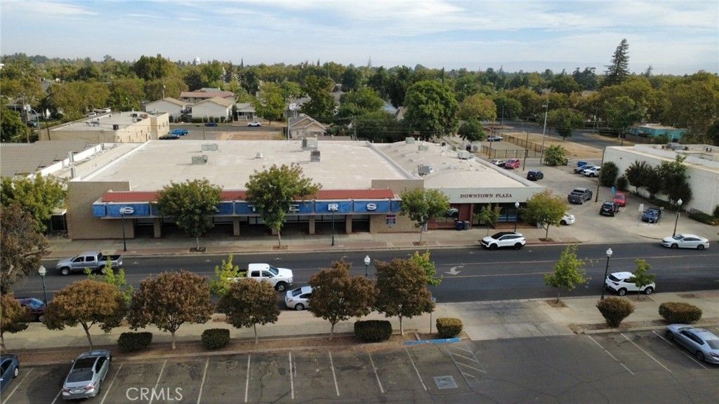 345 W 18th, Merced