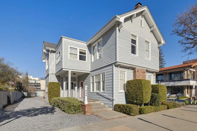 1424 Chapin Avenue, Burlingame