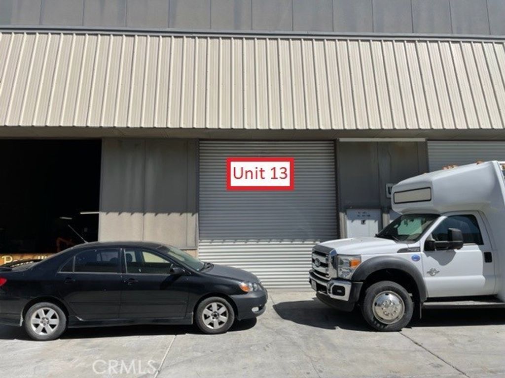 10881 Santa Fe Avenue # 13, Hesperia