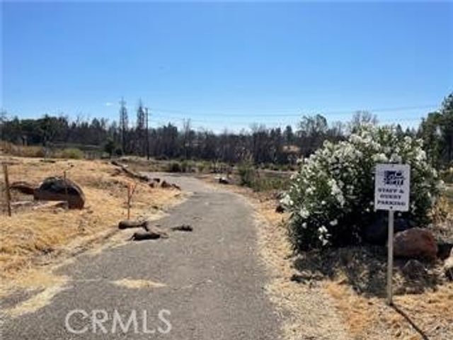5538 Skyway, Paradise
