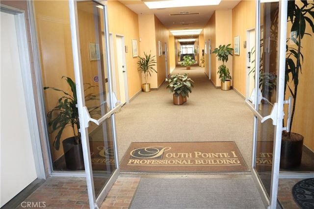 23276 S Pointe Drive # 201, Laguna Hills