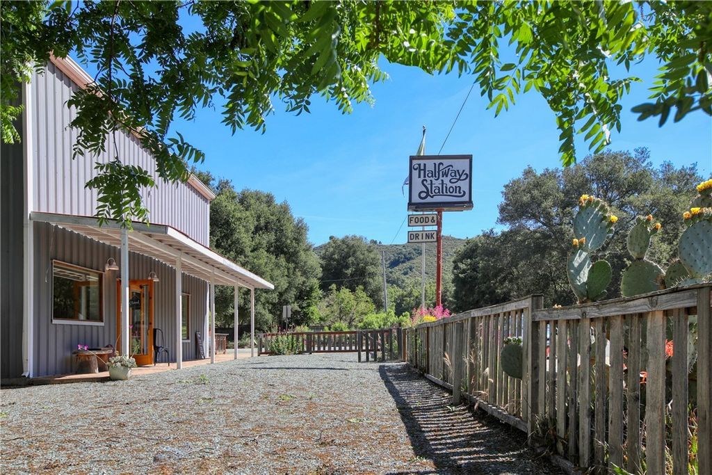 15050 Morro Road, Atascadero