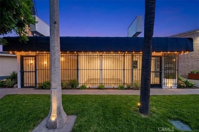 6682 Magnolia Avenue, Riverside