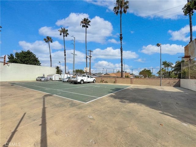 7736 Sugar Drive, Huntington Beach