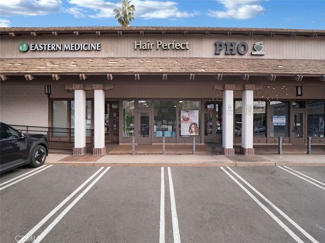 135 W California Boulevard, Pasadena