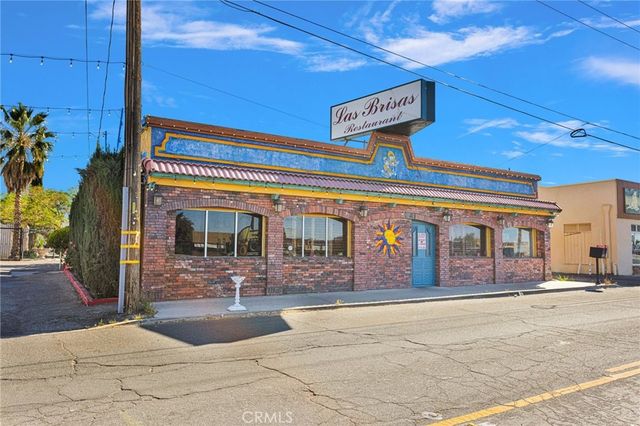 21919 Us Highway 18, Apple Valley