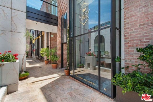 421 N Rodeo Drive # S-1, Beverly Hills