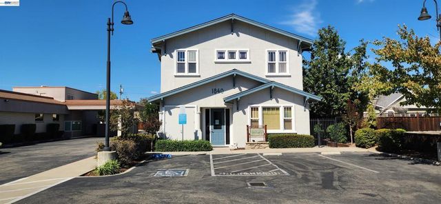 1840 4th St, Livermore