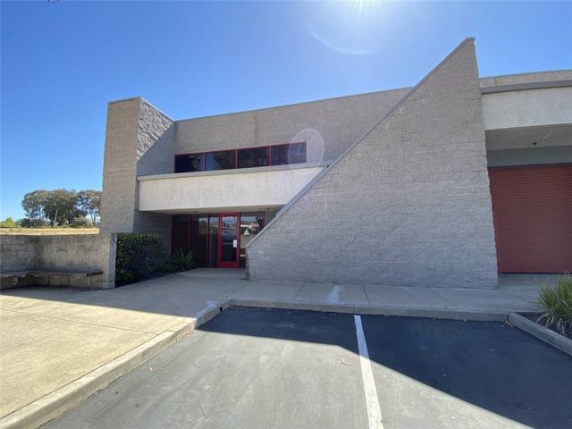 755 Fiero Lane # I, San Luis Obispo