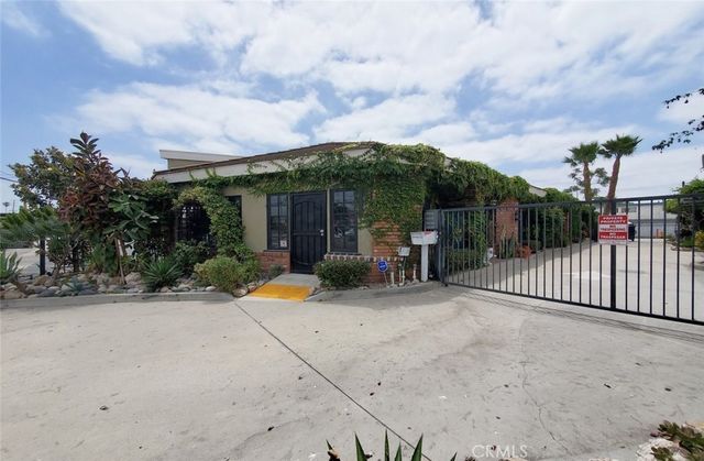 10622 Katella, Garden Grove