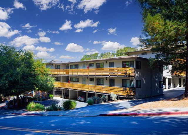109 Professional Center Parkway, San Rafael