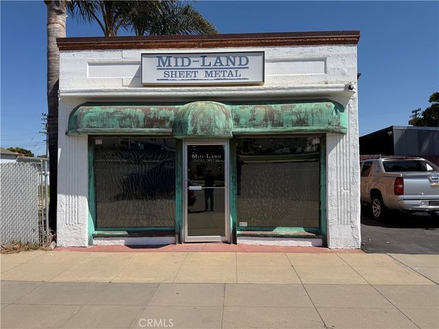 125 E Fesler Street, Santa Maria