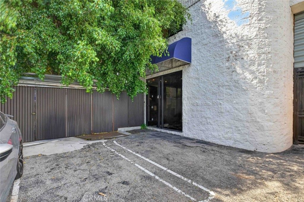 1767 Standard Avenue, Glendale