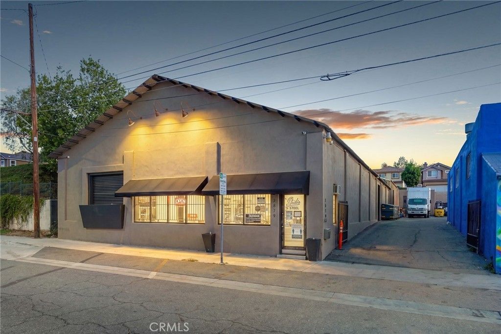 2879 Main, Riverside