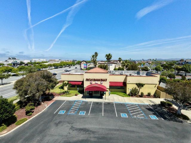 1616 N Main Street, Salinas