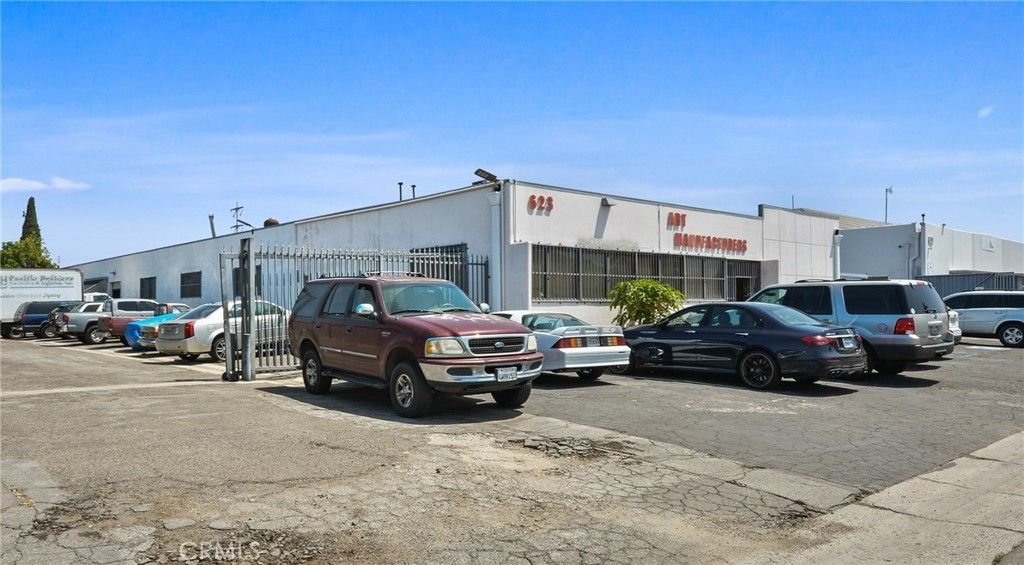 623 Young Street, Santa Ana