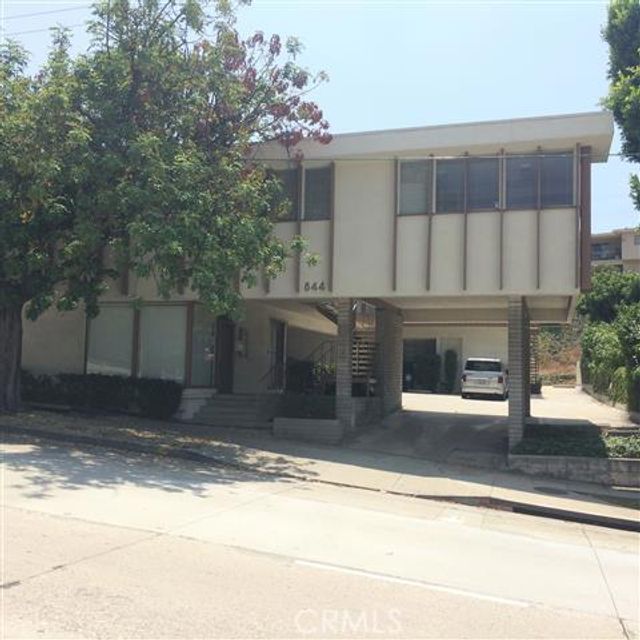 844 Colorado Boulevard, Los Angeles