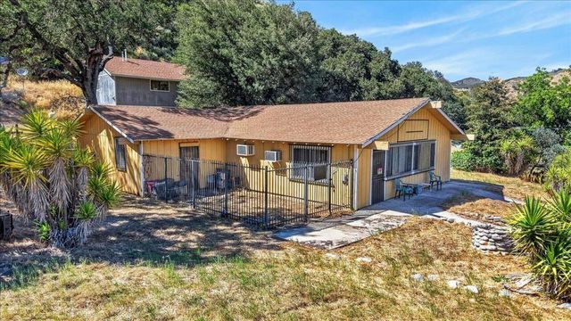 46404 Arroyo Seco Road, Greenfield