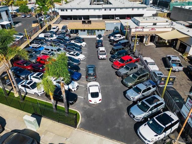 7480 El Cajon Blvd, La Mesa
