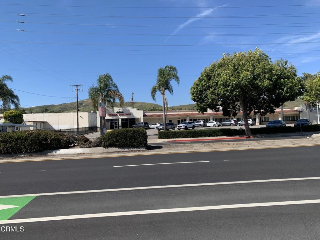 4243 Telegraph Road, Ventura