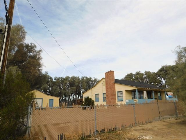 4488 Adobe, 29 Palms