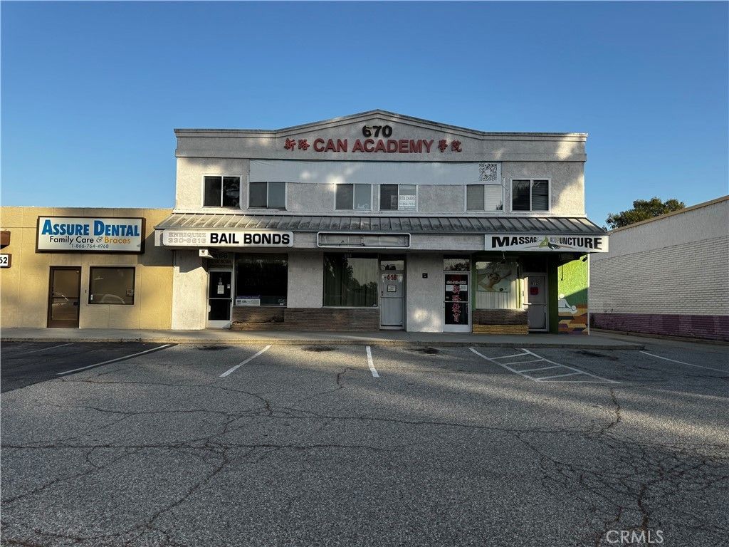 666 S Sunset, West Covina