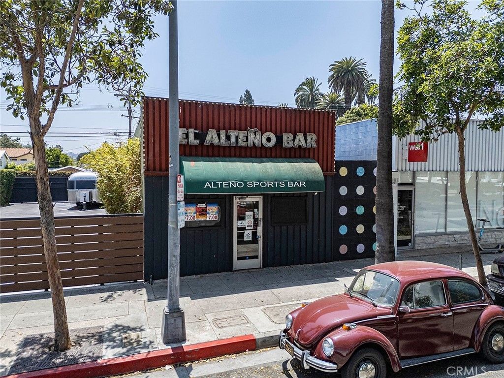 8554 Washington, Culver City