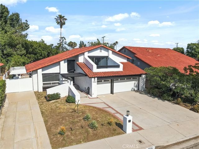 9350 Tampa Avenue, Northridge