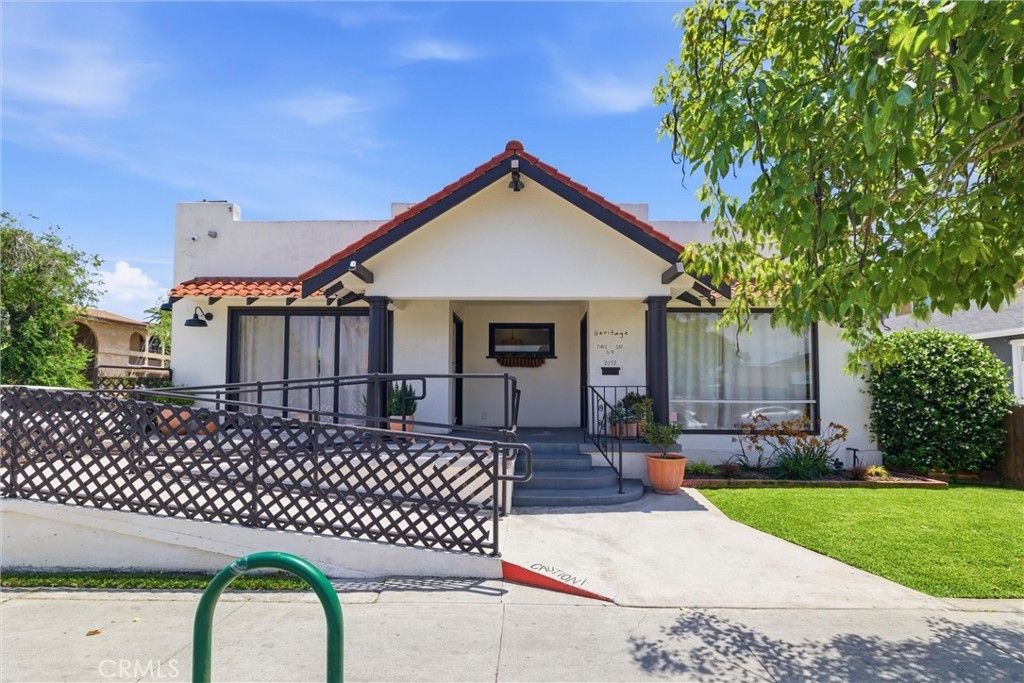 2030 E 7th Street, Long Beach