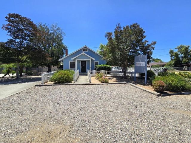 1144 D Street, Ramona