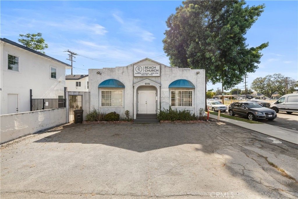 6095 Atlantic Ave, Long Beach