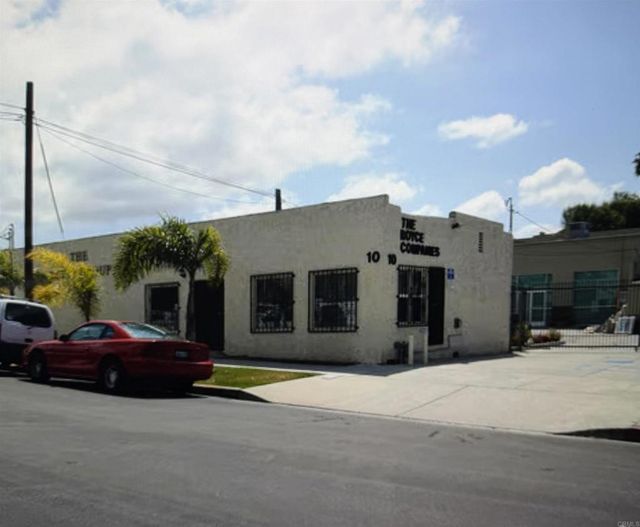 10 E 1st Street E, National City