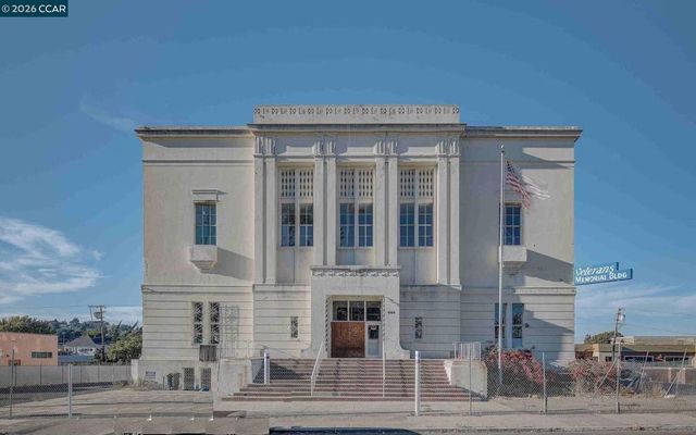 444 Alabama St, Vallejo