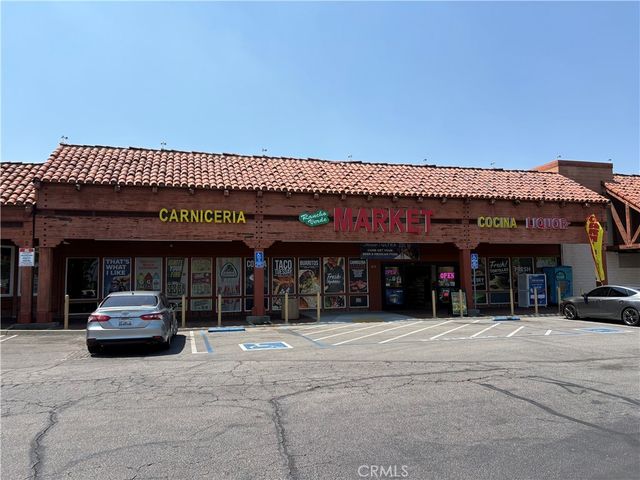 2018 N Riverside Avenue, Rialto