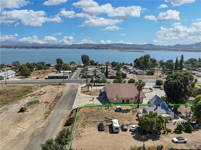 33040 Maiden, Lake Elsinore