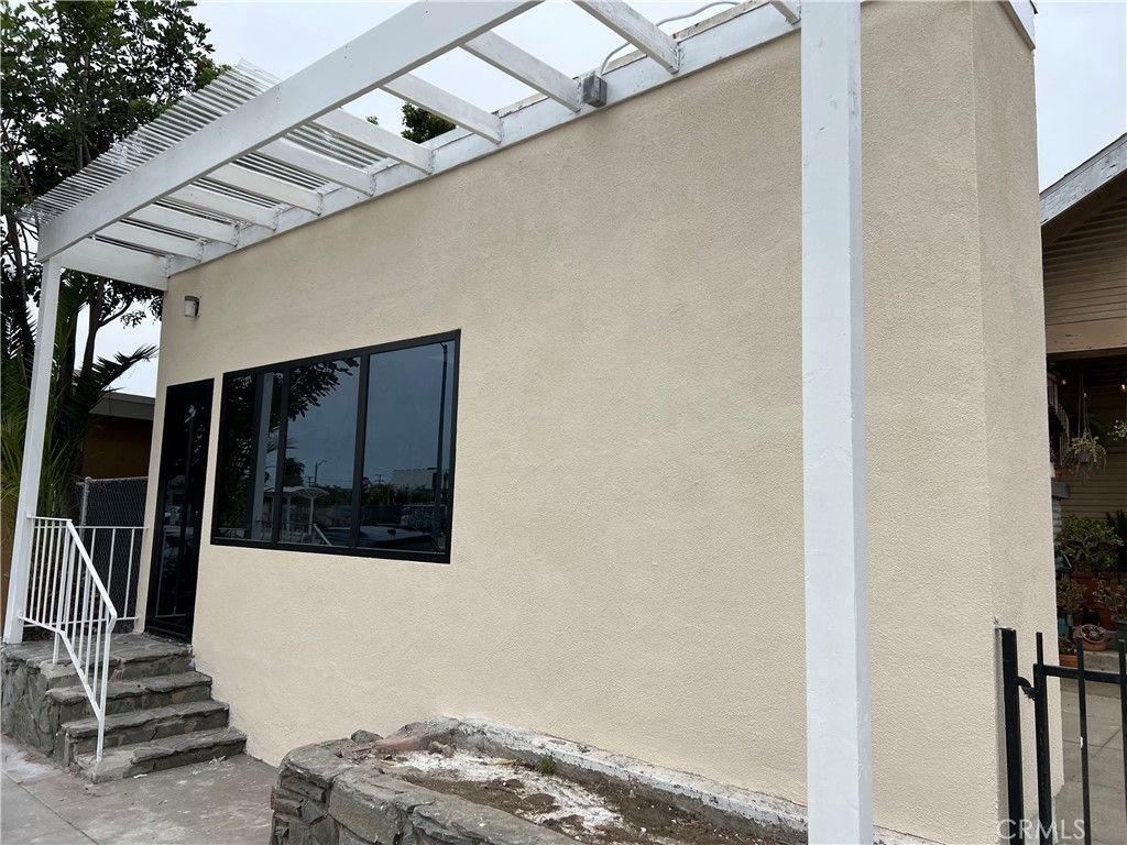 1335 Atlantic, Long Beach
