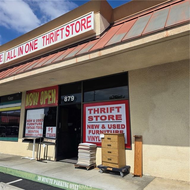 879 S Tustin Street, Orange