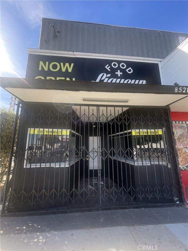 8521 Crenshaw Boulevard, Inglewood
