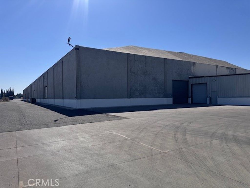 2777 D State Hwy 59 N # D, Merced