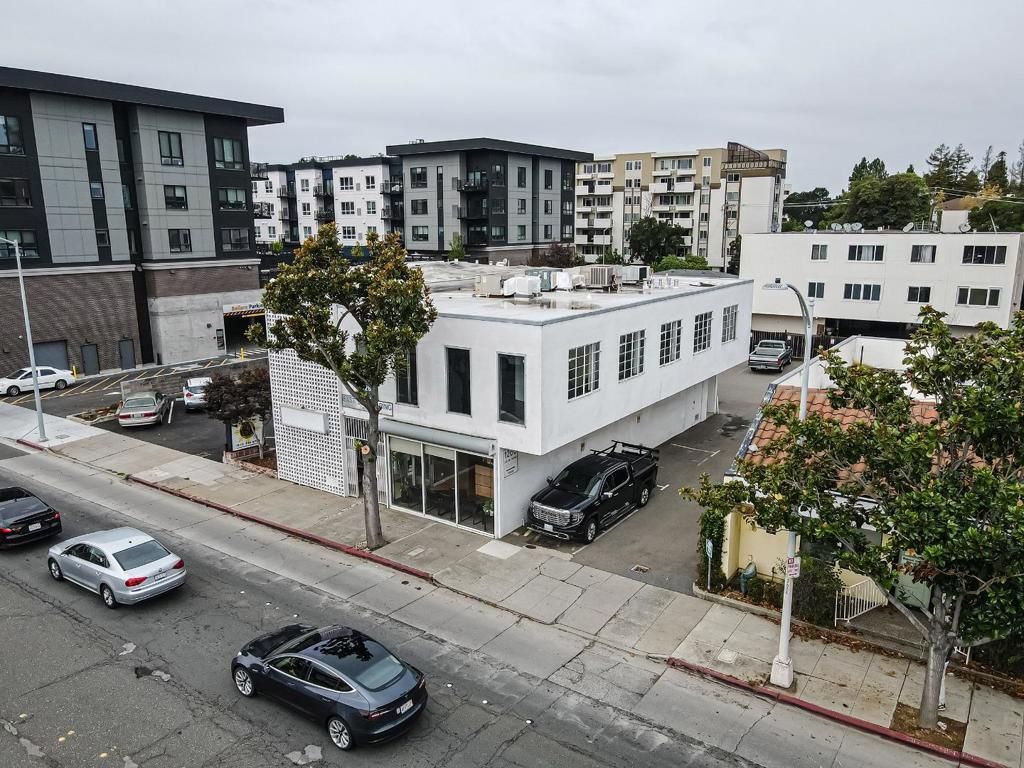 1260 A Street # 200-c, Hayward